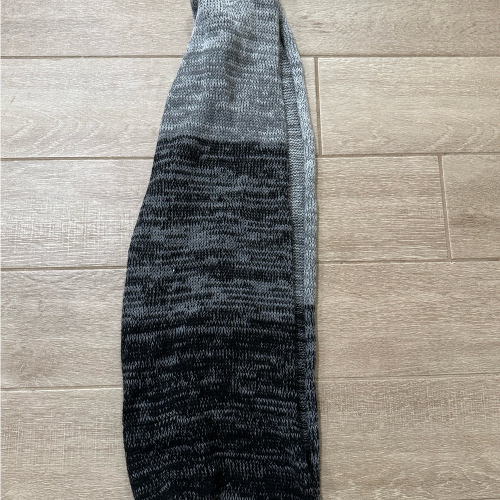 Gray and Black Knit Scarf